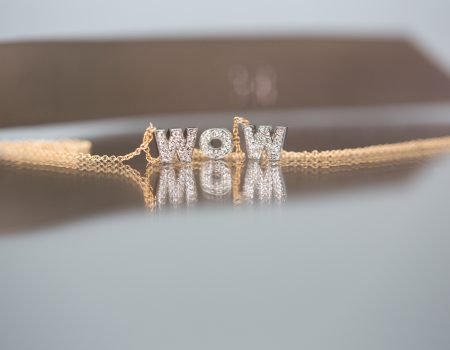 W O W